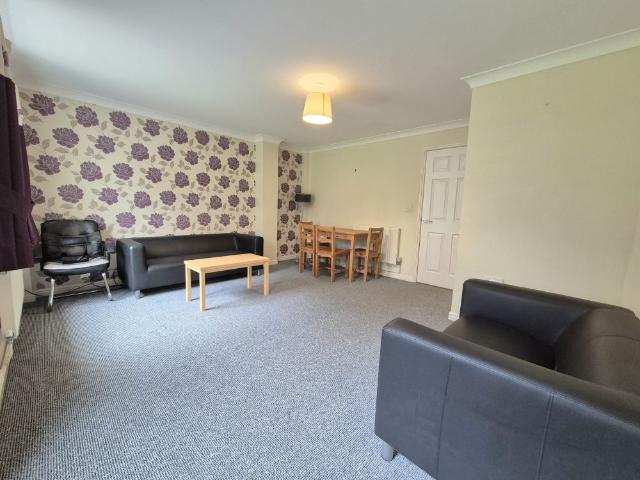Room for rent in North Earlham, East Bank