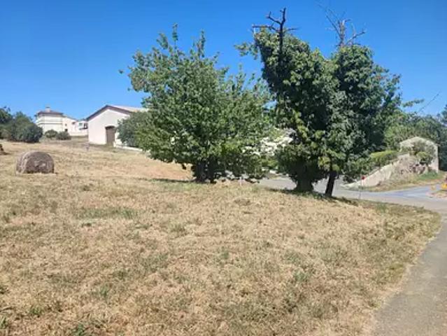 Terrain vente à Les Capucins, Cadillac-sur-Garonne