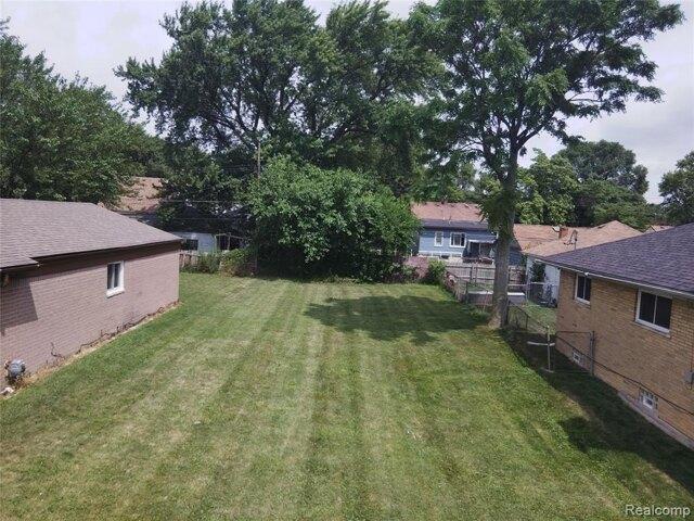 Land for sale in Warren Land for sale in Warren