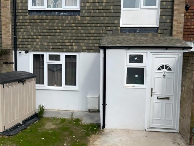 Studio for rent in London Borough of Harrow, Greater London