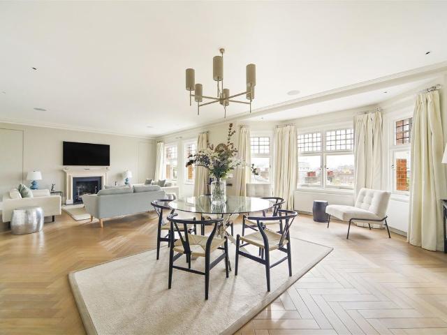 Apartment for rent in Chelsea, Greater London