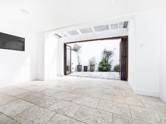 House for rent in Chelsea, Greater London