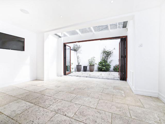 House for rent in Chelsea, Greater London