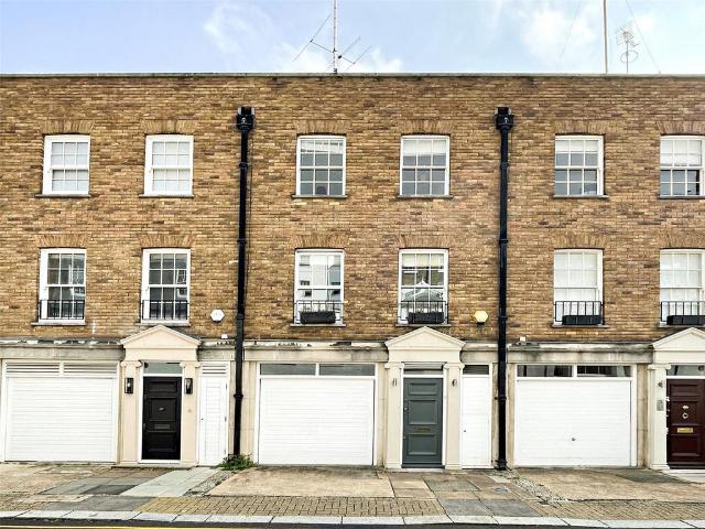 House for rent in Chelsea, Greater London