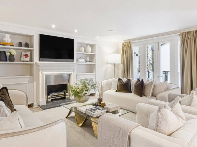 House for rent in Chelsea, Greater London
