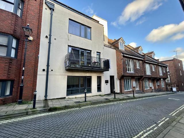 House for rent in The Close, Hampshire