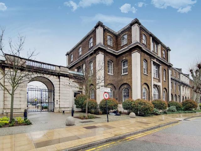 Apartment for rent in Royal Arsenal Riverside, Greater London