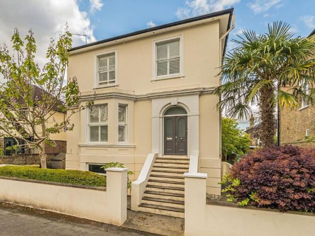 House for rent in Surbiton, Greater London