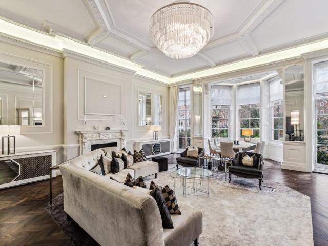 House for rent in Chelsea, Greater London