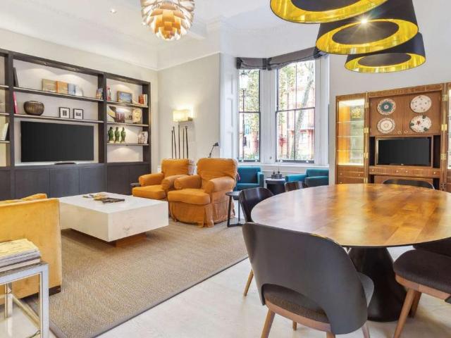 Apartment for rent in Chelsea, Greater London