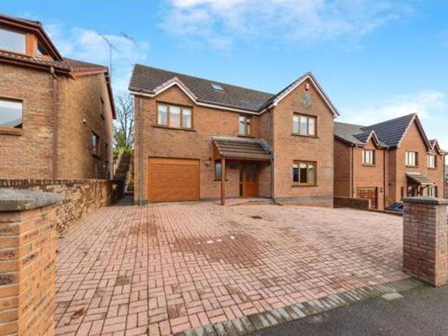 House for sale in Kidwelly, Wales