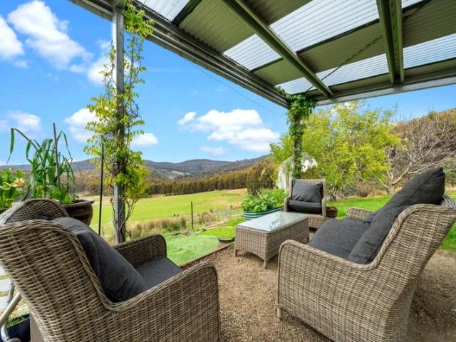 Cottage for sale in Colebrook, Tasmania