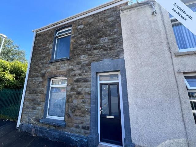House for rent in Cwmbwrla, Nangreaves