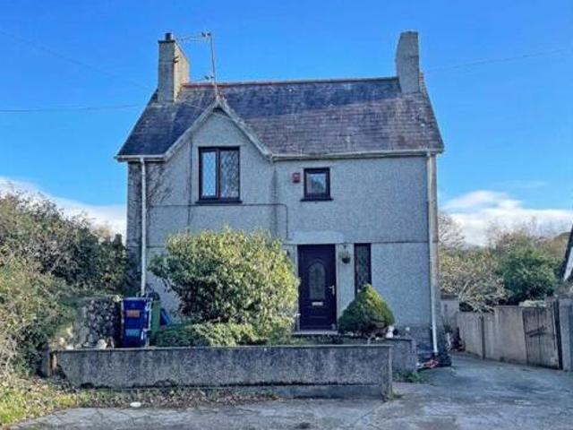 House for sale in Caernarfon, Wales