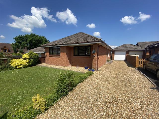 House for rent in Llandybie