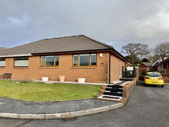 House for rent in Llandybie, Wales