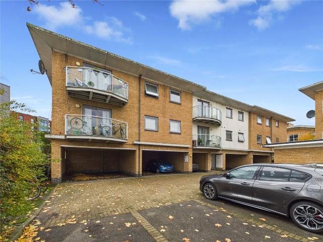 Apartment for rent in Hythe, Fordham Heath