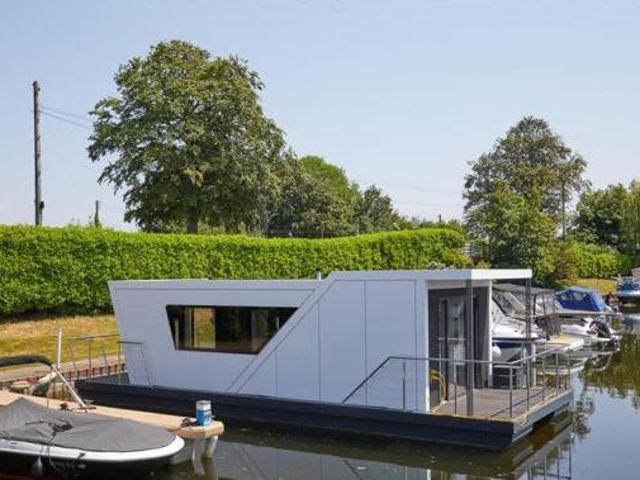 House for sale in Devizes, Wiltshire