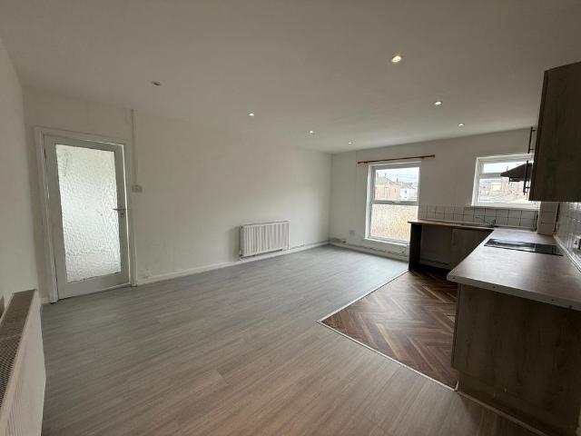 Apartment for rent in Wales