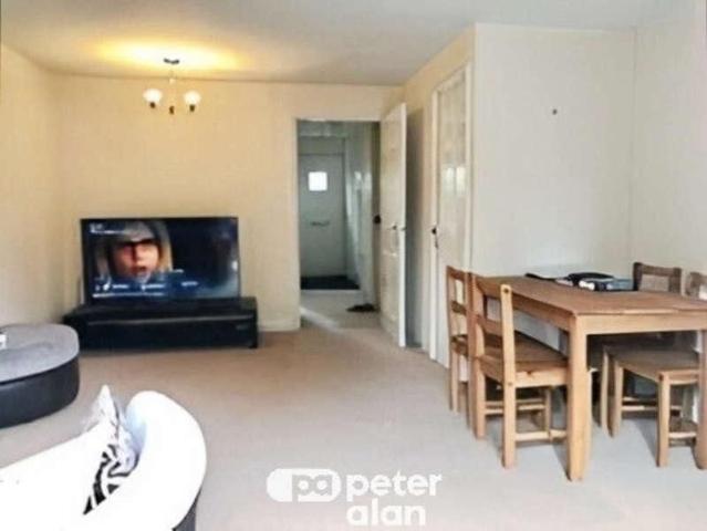 Townhouse for rent in Falcon Lodge, Wales