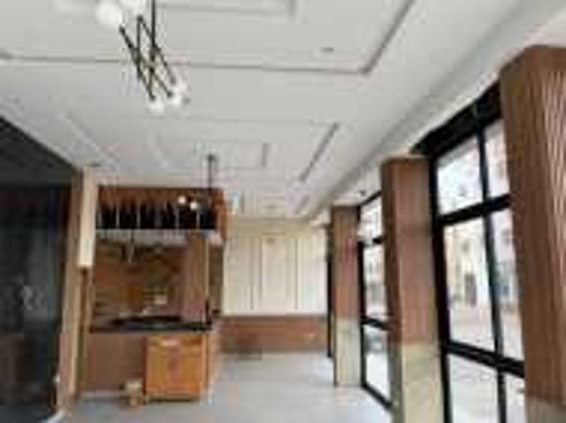 Local commercial location à Casablanca ⵜⴰⴷⴷⴰⵔⵜ ⵜⵓⵎⵍⵉⵍⵜ الدار البيضاء, Préfecture de Casablanca عمالة الدار البيضاء