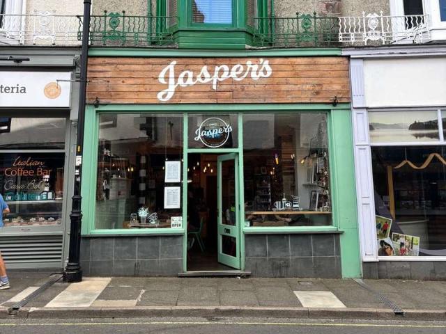 Commercial for sale in Keswick