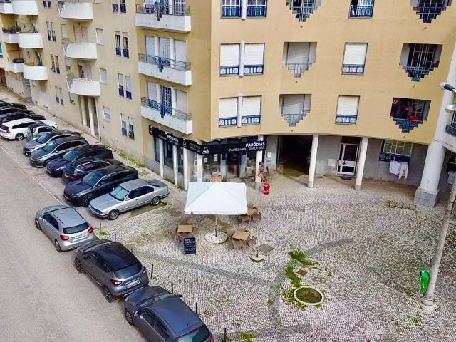 Loja venda em Santo António da Caparica, Almada