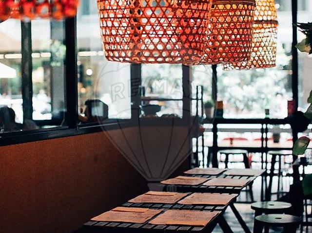 Local Commercial vente à France métropolitaine, Saint-julien-de-concelles