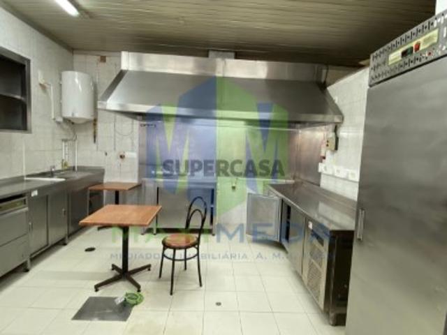 Armazém venda em Urbanização Vila Chã, Amadora
