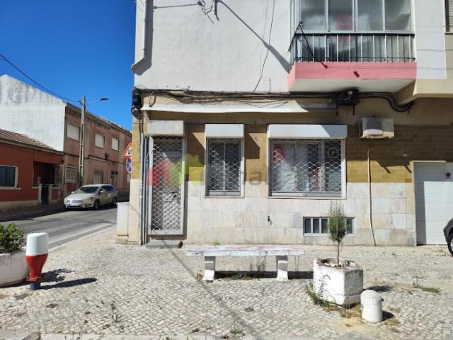 Loja alugar em Barreiro, Setúbal