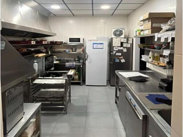 Local Comercial en alquiler en els Alfalars, l'Horta Sud