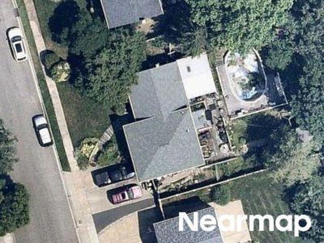 House for sale in Bethpage, New York