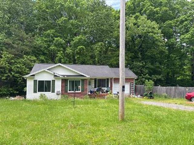 House for sale in Ashland City, Tennessee