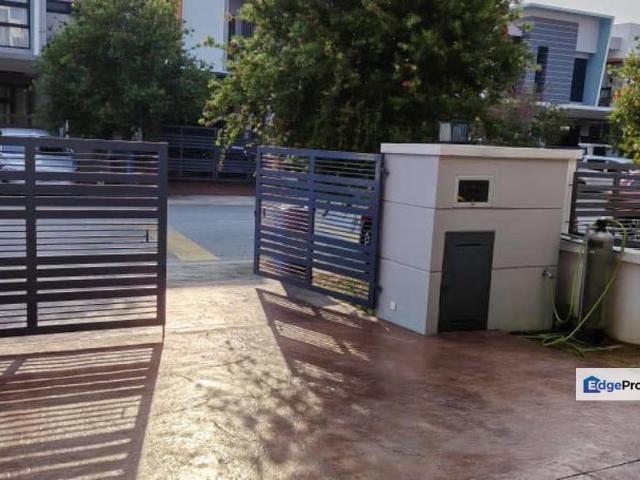 House for rent in Petaling, Alam Impian