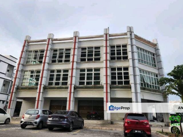 Shop for rent in Petaling, Alam Impian