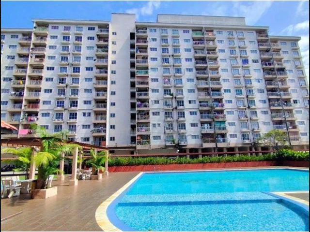 Apartment for sale in Seri Kembangan, Majlis Bandaraya Subang Jaya
