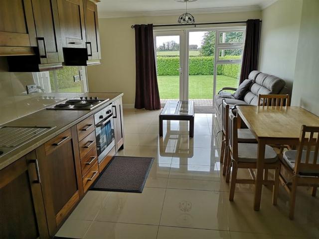 Apartment to rent in Northlands, South Tipperary