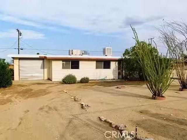 House for rent in Fontana