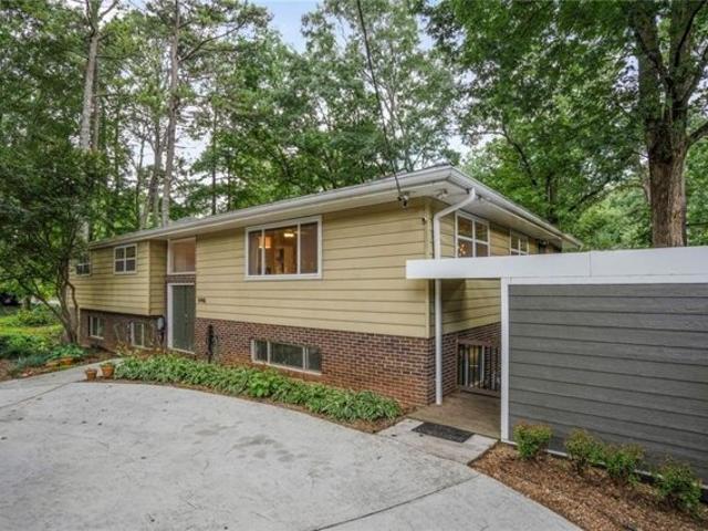 House for sale in Tucker