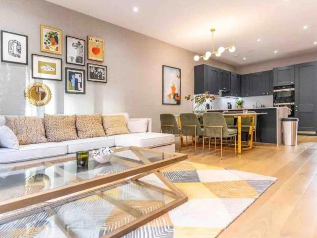 House for rent in Kensal Town, Greater London