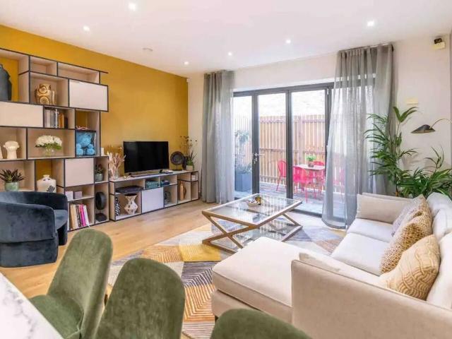 House for rent in Kensal Town, Greater London