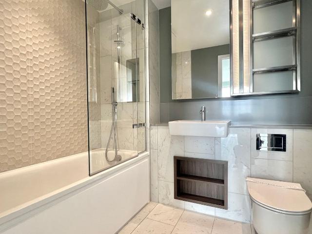 House for rent in Kidbrooke, Greater London