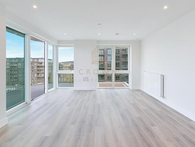 House for rent in Kidbrooke, Greater London
