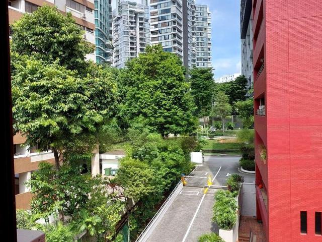 Apartment for sale in Newton