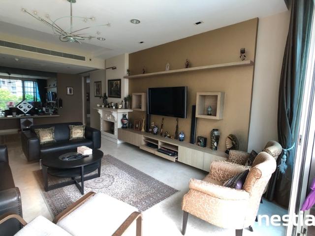 Apartment for sale in Newton