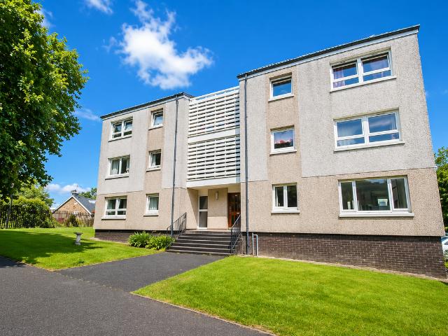 Apartment for rent in Crookston, Scotland