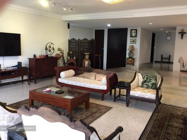 Apartment for sale in Newton