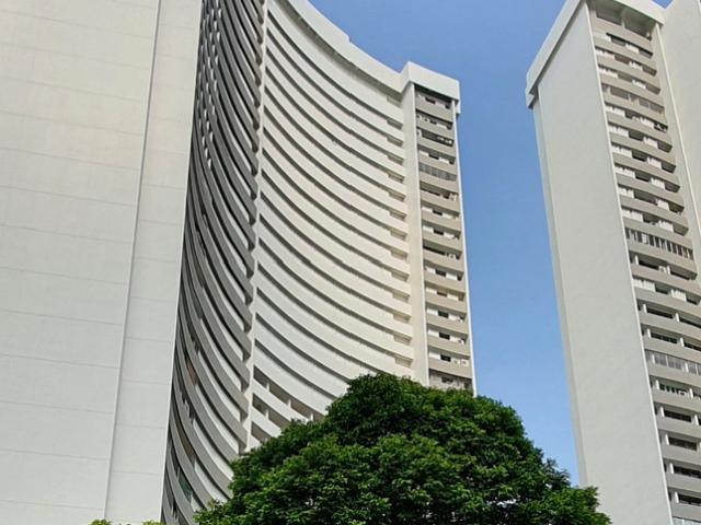 Apartment for sale in Newton