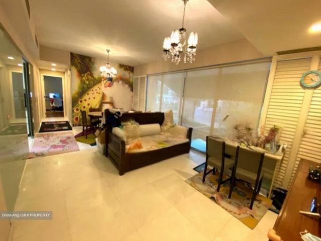 Apartment for sale in Newton