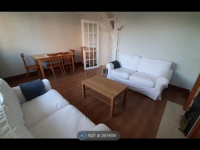 House for rent in Barnsbury, Greater London